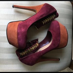Elsie H by Halston stilettos